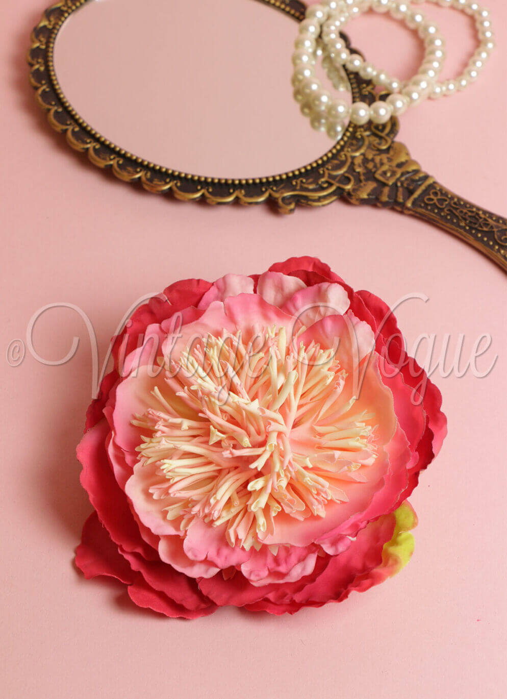 Lady Lucks Boutique Vintage Haarblume Haarclip "Peony" in Coral