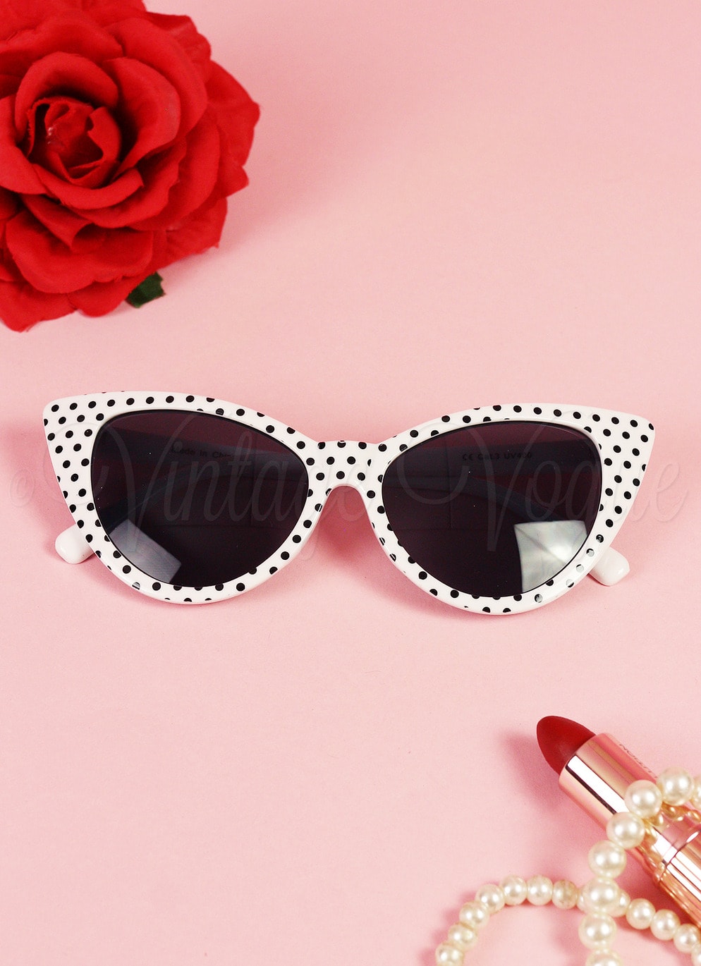 Oh so Retro! Vintage Cat Eye Sonnenbrille Polka Dots in Weiß
