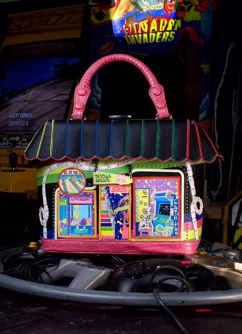 Vendula London Retro Vintage Umhänge-Handtasche Arcade Grab Bag” in Schwarz