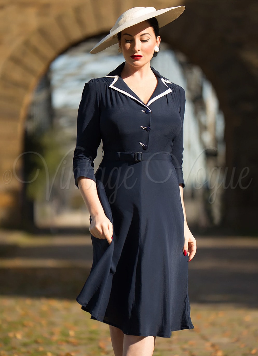 Bloomsbury 40's Vintage Retro A-Linie Kleid Lisa Mae Swing Dress in Navy Blau Dunkelblau 40er Jahre A-Linie ausgestelltes Damenkleid Elegant Stilvoll Büro Office Business